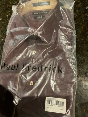 Men’s dress shirt